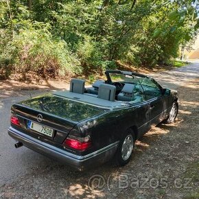 MERCEDES BENZ w124 e220 cabrio kabriolet