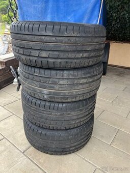 letní pneu Nokian 225/40 r18