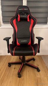 Kožená herní židle DxRacer Formula Red