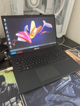 Prodám notebook ASUS: i5 9300H, GTX 1650 - 1