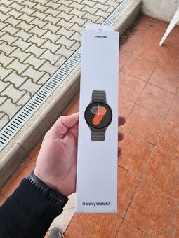 Samsung hodinky Galaxy Watch 7 40mm