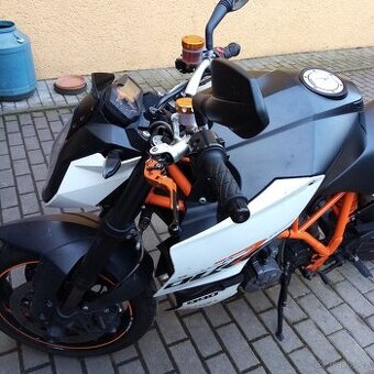 Ktm 990 super duke r