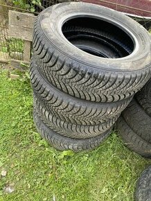 Pneu 215/65 r16 - 1