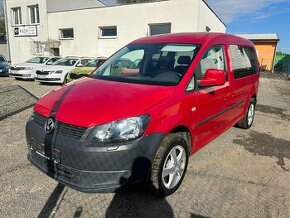 VOLKSWAGEN CADDY 1.6 TDI 75 KW MAXI SENZORY KLIMA 7 MÍST