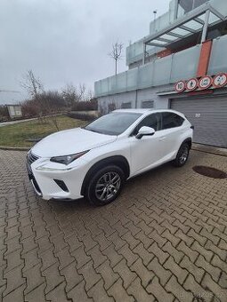 Lexus nx 300h