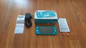 Nintendo Switch Lite v záruce - 1