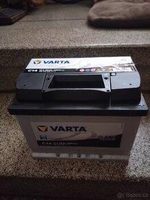 Autobaterie Varta 12V 56Ah nepoužitá