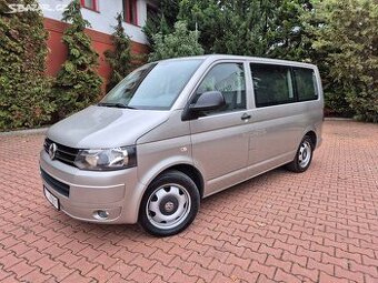 Multivan T5 2.0TDI 103kW,DSG,tažné,klima,serviska