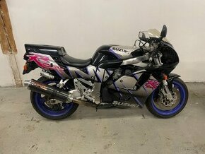 Youngtimer Suzuki GSX-R 750 1993 perfektní stav - 1