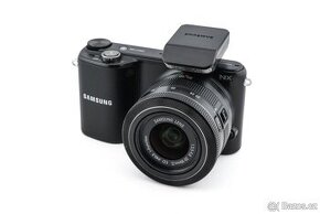 Samsung NX2000 + 20-50 mm/blesk