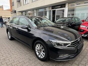 VW Passat B8 2.0 TDI 110kW DSG Webasto Panorama ACC Kamera