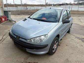 Náhradní díly - Peugeot 206 1.4i 55kW r.v. 2001