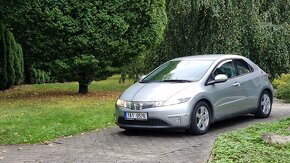 Honda Civic 1.8, 103 kW, 99200km, r.v. 2007, manuál, klima