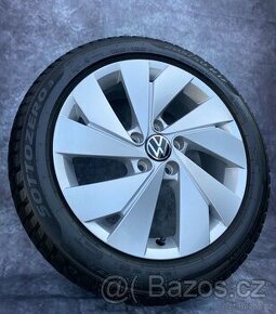 Originální Alu kola 5x112 VW Golf 205/50/17 zimní