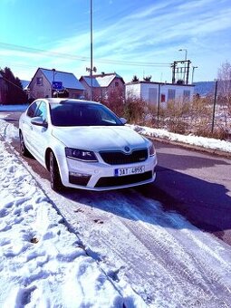 Škoda octavia 3 2,0tdi 110kw 6q manuál