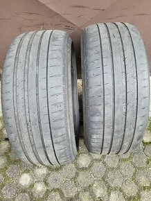 225/40 R19 Michelin