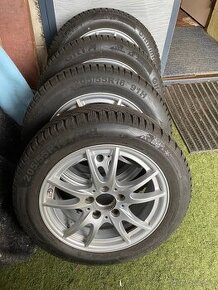 4 ks Alukola Mercedes A,B,C-classe 205/55 R 16 zimní pneu