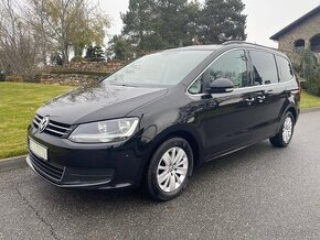 VOLKSWAGEN SHARAN 1.4 TSi 110KW VÝHŘEV 7-MÍST EL.TAŽNÉ ZAŘ.