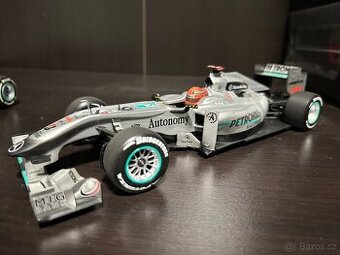 F1 1:18 Mercedes Petronas W01 Saison 2010 Schumacher