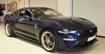 Ford Mustang V8 GT