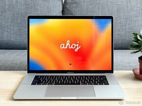 Apple MacBook Pro 15" (2017) - i7 2,90GHz, 16GB, 512GB, R560 - 1