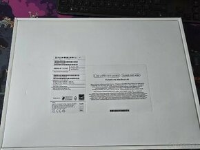 P: MacBook Air M2 - 1