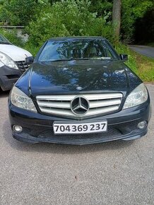 // Mercedes C220 CDI 125kw W204 //DÍLY