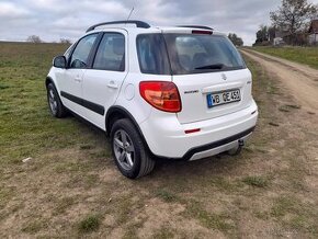 SUZUKI SX4 1.6i 88KW,NAJETO 80.000KM,NOVÁ STK,ROK2014,SERVIS