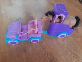 Barbie auto s koněm