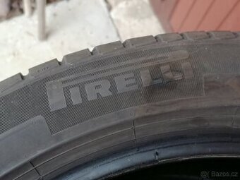 Letní pneu 235 /45 R18