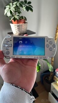 Sony PSP 2000 Silver s CFW