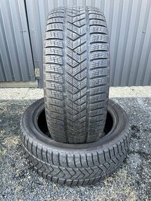 Pneu Pirelli 245/45 R19 zimní - 2ks