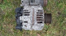 Alternator 90A Bosch 037903025F