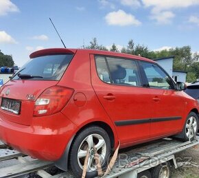 nd ze škoda fabia 2, 1.2.HTP 44kW, červená,bílá,Rosso