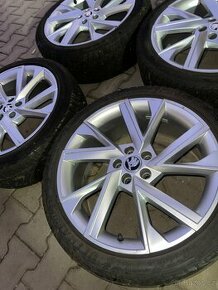 Alu kola Škoda 5X100 ZIMNÍ PNEU 205/45 R18