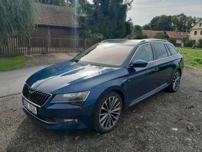 L&K ŠKODA SUPERB COMBI 2.0TDI 140KW MANUÁL MODRÁ LÁVA