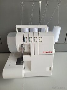 OVERLOCK SINGER 14 SH 754