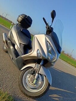 Suzuki Burgman 125 (2016) 9686km ABS