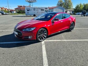 Tesla Model S P90D Ludicrous + SUPERCHARGERFREE