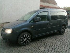 VW Caddy Life Maxi,r..v. 2009, 2.0TDi, 103kW - 7 míst