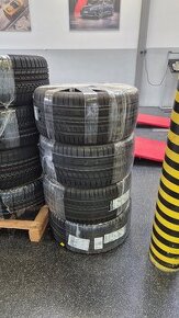 Goodyear Eagle F1 265/40 R18