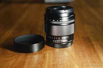 Voigtlander 75/1.5 Nokton (RF)