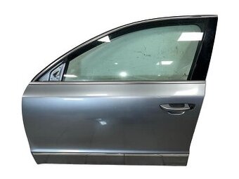 Levé přední dveře šedá metalíza LF8L Škoda Superb 2 2009