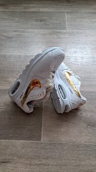 Nové dámské tenisky Nike Air Max - 1