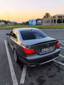 Zadni naraznik BMW E60 LCI