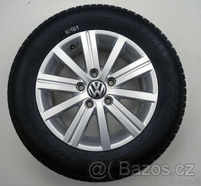 Volkswagen Golf - Originání 15" alu kola - Zimní pneu