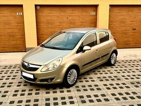 Opel Corsa D, 1.2i 59kw, 100 tkm  NOVÁ STK, ČR, SERVISKA