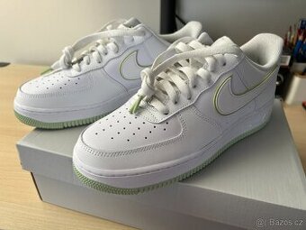 Nike AIR FORCE 1 '07 Tenisky Honeydew White VEL. 42.5 (NOVÉ