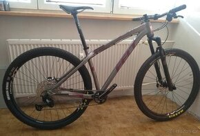 MTB kolo Felt Surplus 30