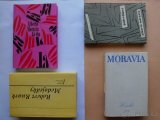 Gordon,Amis,Moravia,London,MacDonaldová,Chevalier ad.